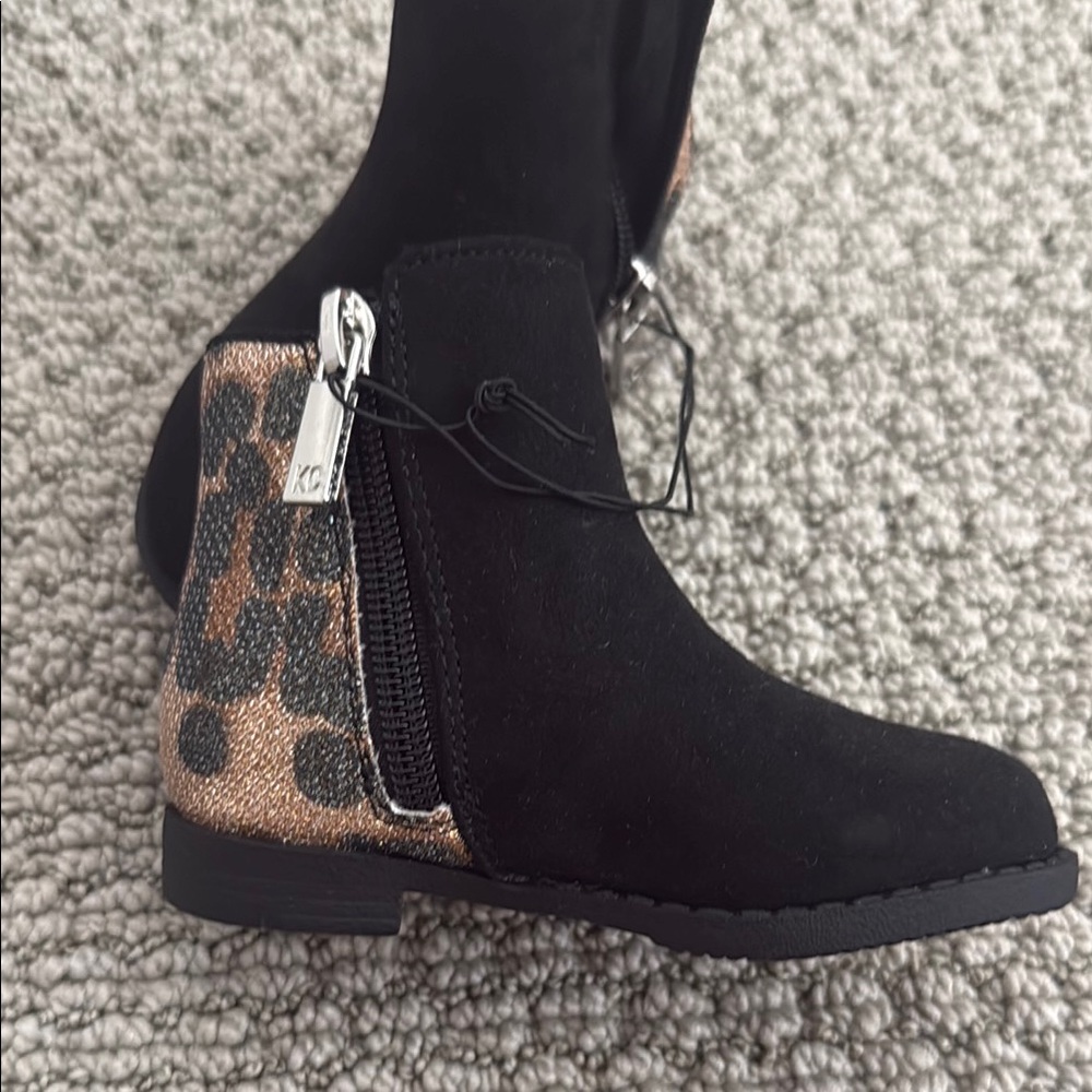 Kenneth Cole Toddler Black Cheetah Booties NWT